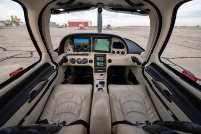 2006 Cirrus SR22 G2 GTS: 