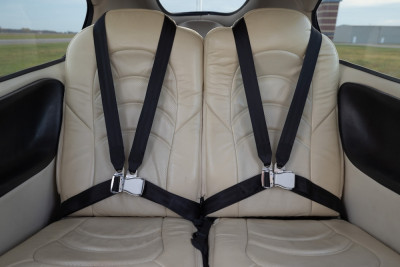 2006 Cirrus SR22 G2 GTS: 