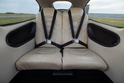 2006 Cirrus SR22 G2 GTS: 