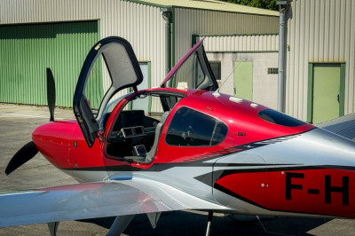 2024 Cirrus SR22G7 GTS: 