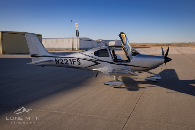 2025 Cirrus SR22TG7: 