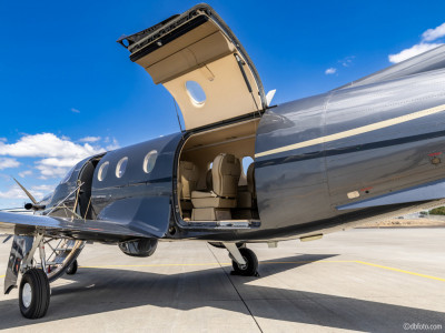 2003 Pilatus PC-12: 