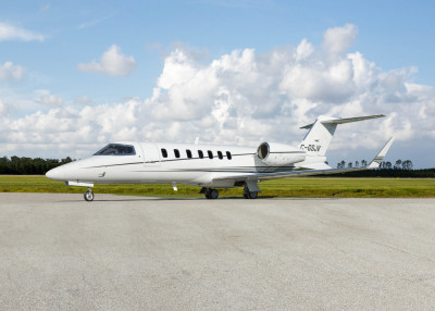 2008 Bombardier Learjet 40XR: 