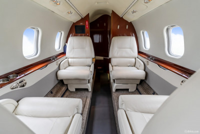 1998 Bombardier Learjet 60: 
