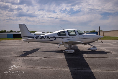 2016 Cirrus SR22 G5: 