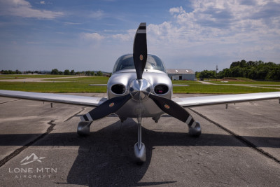 2016 Cirrus SR22 G5: 