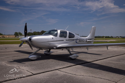 2016 Cirrus SR22 G5: 