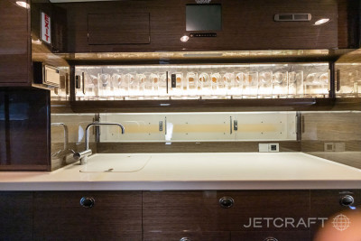 2011 Gulfstream G550: 
