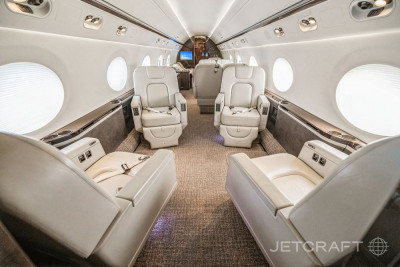 2011 Gulfstream G550: 