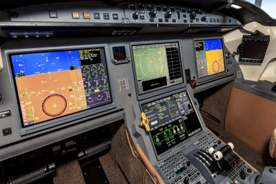 2012 Dassault Falcon 7X: 
