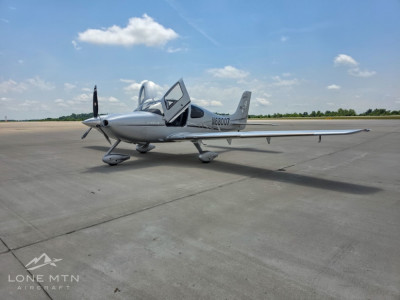 2007 Cirrus SR22 G2: 