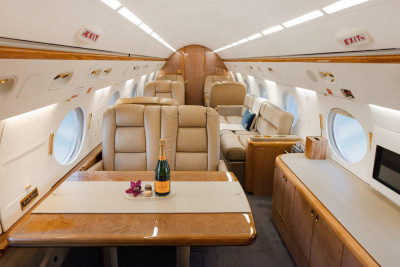 2000 Gulfstream G-IV SP: 
