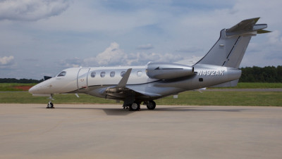 2019 Embraer Phenom 300E: 