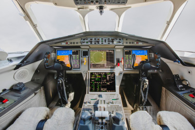 2004 Dassault Falcon 2000EX EASy: 