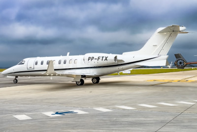 2014 Bombardier Learjet 75: 