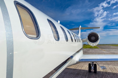 2014 Bombardier Learjet 75: 