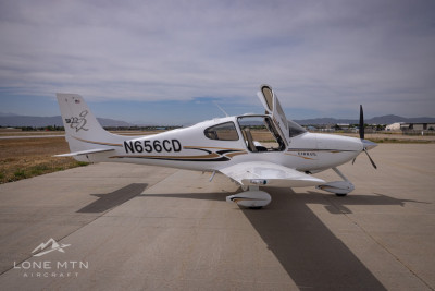 2004 Cirrus SR22 G2: 
