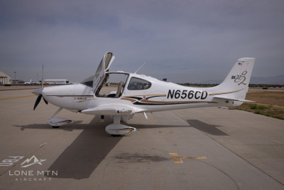 2004 Cirrus SR22 G2: 