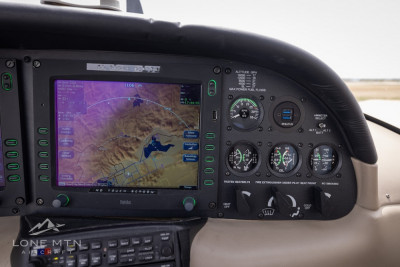 2004 Cirrus SR22 G2: 