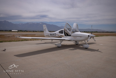 2004 Cirrus SR22 G2: 