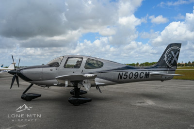 2010 Cirrus SR22 G3 GTS: 