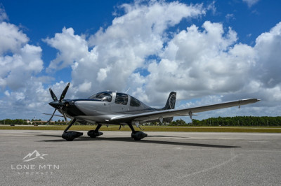 2010 Cirrus SR22 G3 GTS: 
