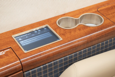 2007 Bombardier Challenger 300: 