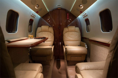 2005 Gulfstream G100: 