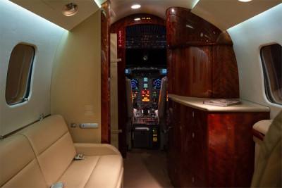 2005 Gulfstream G100: 