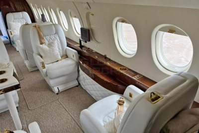 2004 Dassault Falcon 2000: 