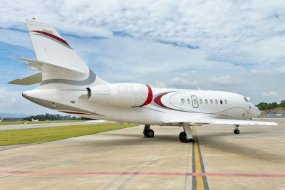 2004 Dassault Falcon 2000: 