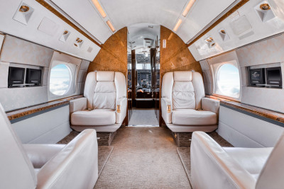 2002 Gulfstream G-IV SP: 