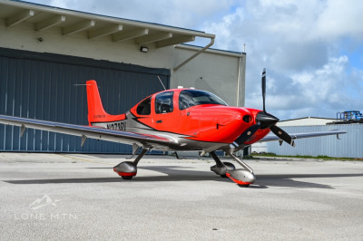 2021 Cirrus SR22 G6 GTS: 