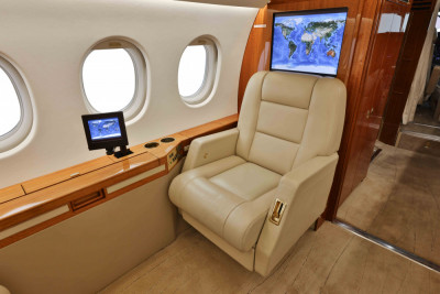1998 Dassault Falcon 900EX: 