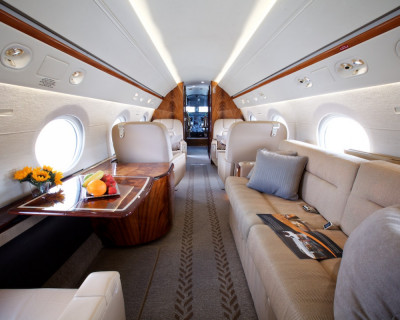 2001 Gulfstream G-V: 