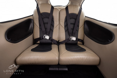 2006 Cirrus SR22 G2: 