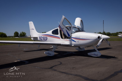 2006 Cirrus SR22 G2: 