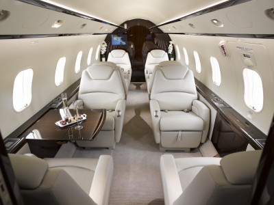 2012 Bombardier Challenger 300: 