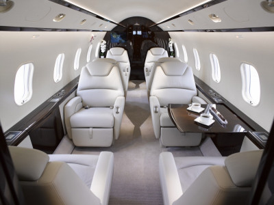 2012 Bombardier Challenger 300: 