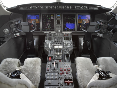 2012 Bombardier Challenger 300: 