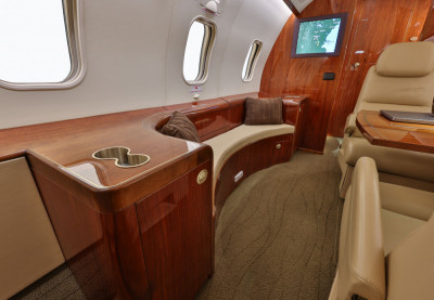 2005 Bombardier Challenger 300: 