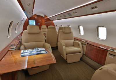 2005 Bombardier Challenger 300: 