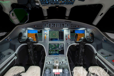2015 Dassault Falcon 900LX: 