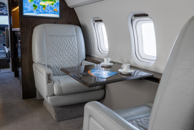 1993 Bombardier Challenger 601 - 3AER: 