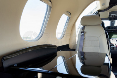 2009 Embraer Phenom 100: 