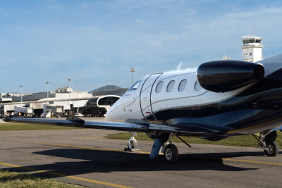 2009 Embraer Phenom 100: 