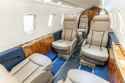 2004 Bombardier Learjet 45XR: 