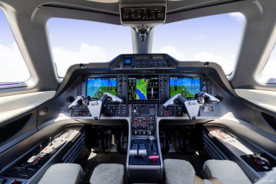 2009 Embraer Phenom 100: 
