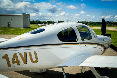 2013 Cirrus SR22T G5: 