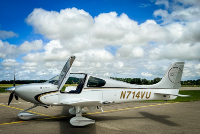 2013 Cirrus SR22T G5: 